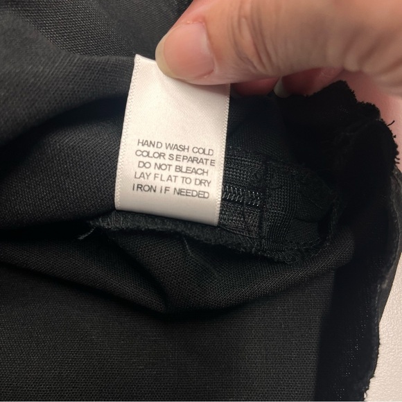 Imperfect NWT Gilli linen blend top tie straps black scalloped hem size XXL top - Picture 6 of 12